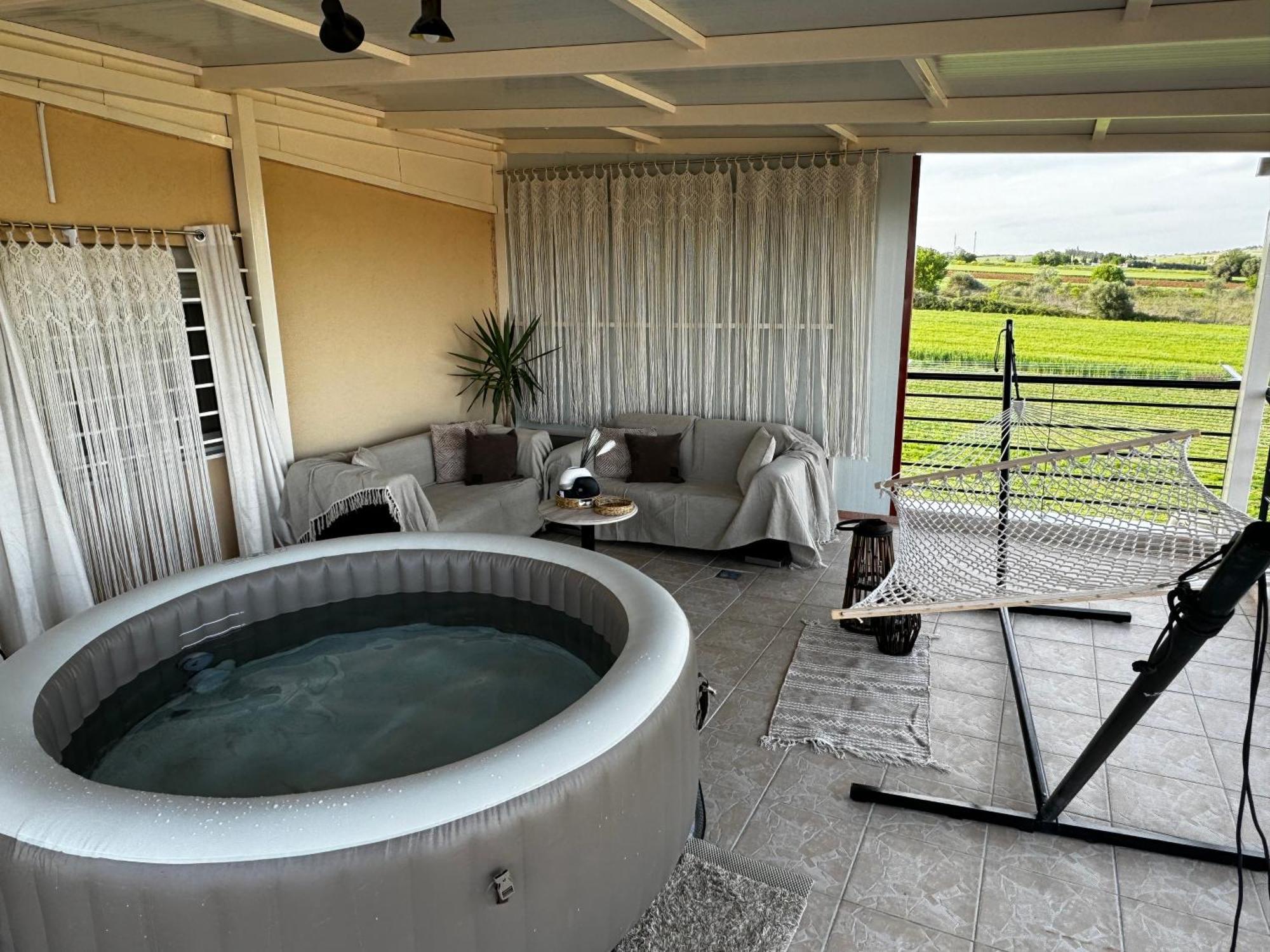 Apartment Luxury With Jacuzzi Palioura