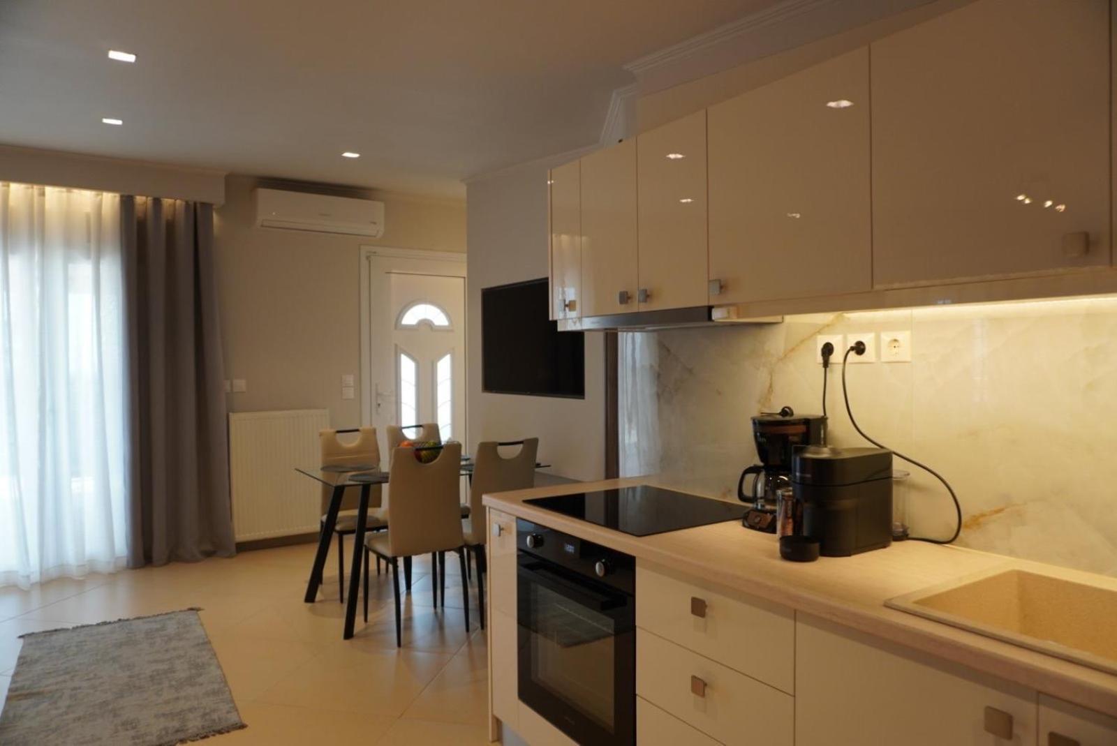 Apartment Luxury With Jacuzzi Palioura